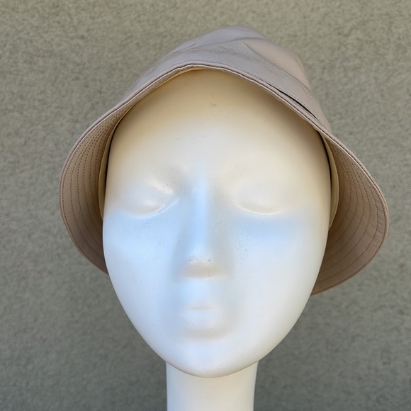 NEW Burberry Claudia khaki hat - Picture 2 of 8